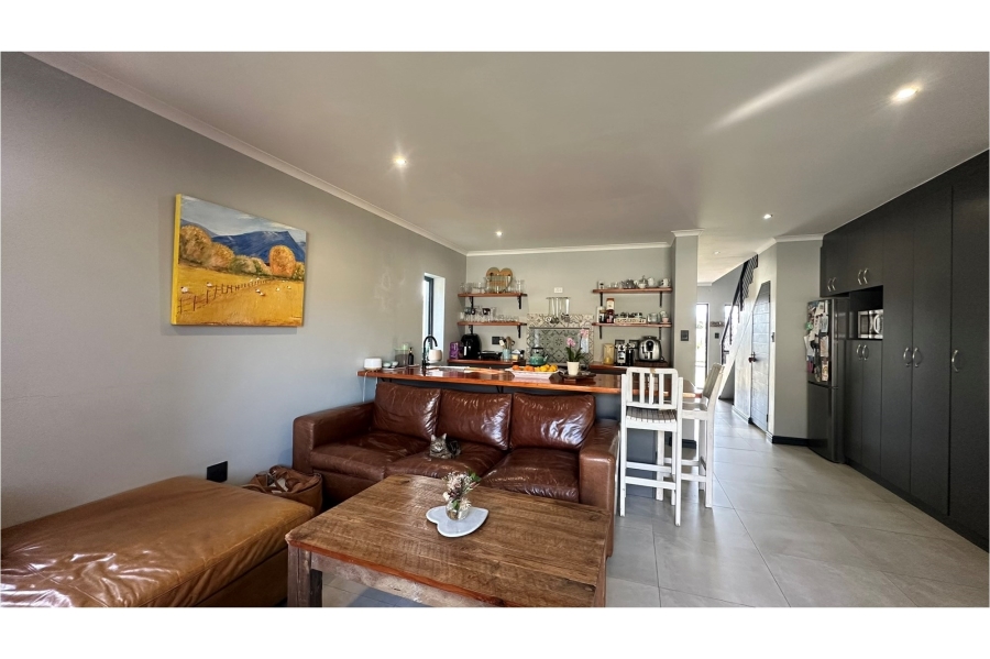 3 Bedroom Property for Sale in De Zoete Inval Western Cape